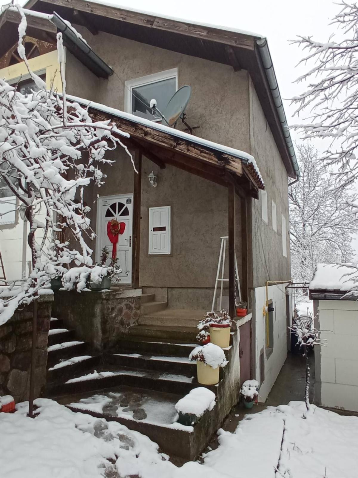 Rakovac Apartman Nikola מראה חיצוני תמונה